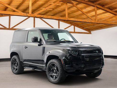 Used 2024 Land Rover Defender 90 V8 image 7