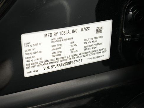 Used 2022 Tesla Model S image 21
