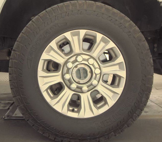 Used 2022 Ford F250 XLT w/ XLT Value Package AWD/4WD image 4