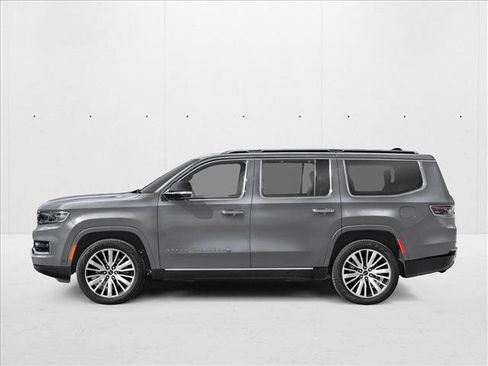 New 2026 Jeep Grand Wagoneer Limited AWD/4WD image 3
