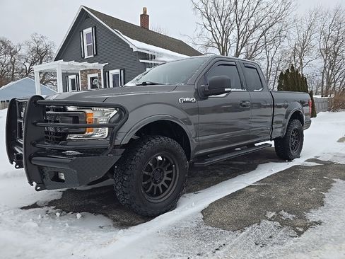Used 2018 Ford F150 XLT w/ Equipment Group 302A Luxury image 1