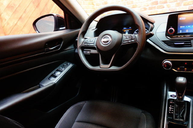 Certified 2023 Nissan Altima 2.5 S FWD image 14