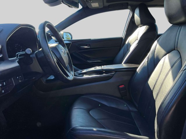 Certified 2022 Toyota Avalon XLE w/ Moonroof Package FWD image 16