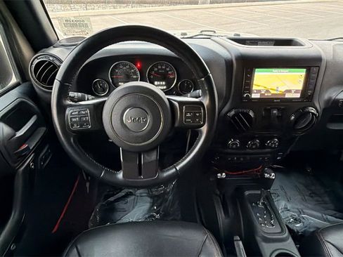 Used 2017 Jeep Wrangler Rubicon image 24