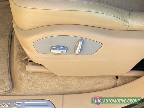 Used 2014 Porsche Cayenne S AWD/4WD image 19