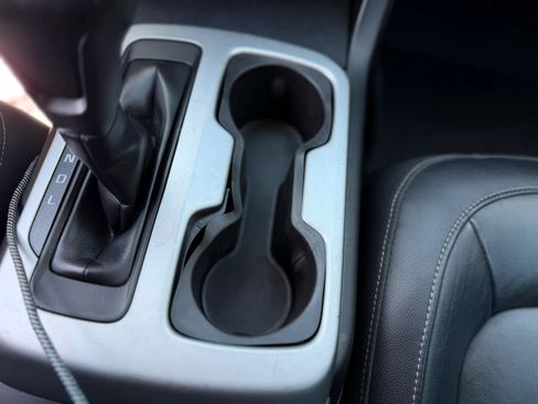 Used 2018 Chevrolet Colorado ZR2 w/ ZR2 Midnight Special Edition AWD/4WD image 37