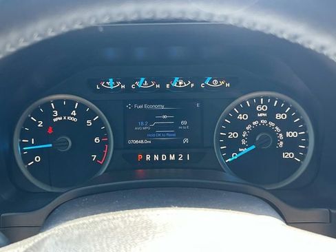 Used 2017 Ford F150 XLT w/ Equipment Group 302A Luxury AWD/4WD image 33