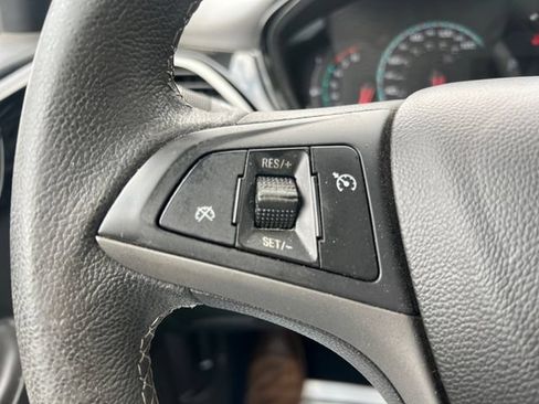 Used 2022 Chevrolet Spark ACTIV FWD image 24