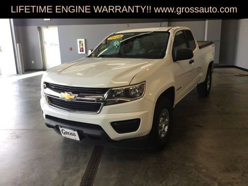 Used 2018 Chevrolet Colorado W/T w/ WT Convenience Package image 5