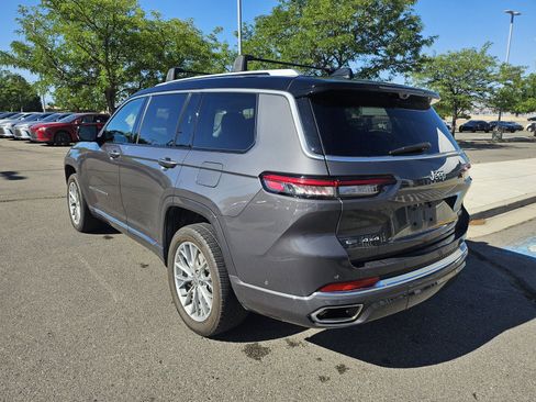 Used 2023 Jeep Grand Cherokee L Summit w/ Advanced Protech Group IV AWD/4WD image 8