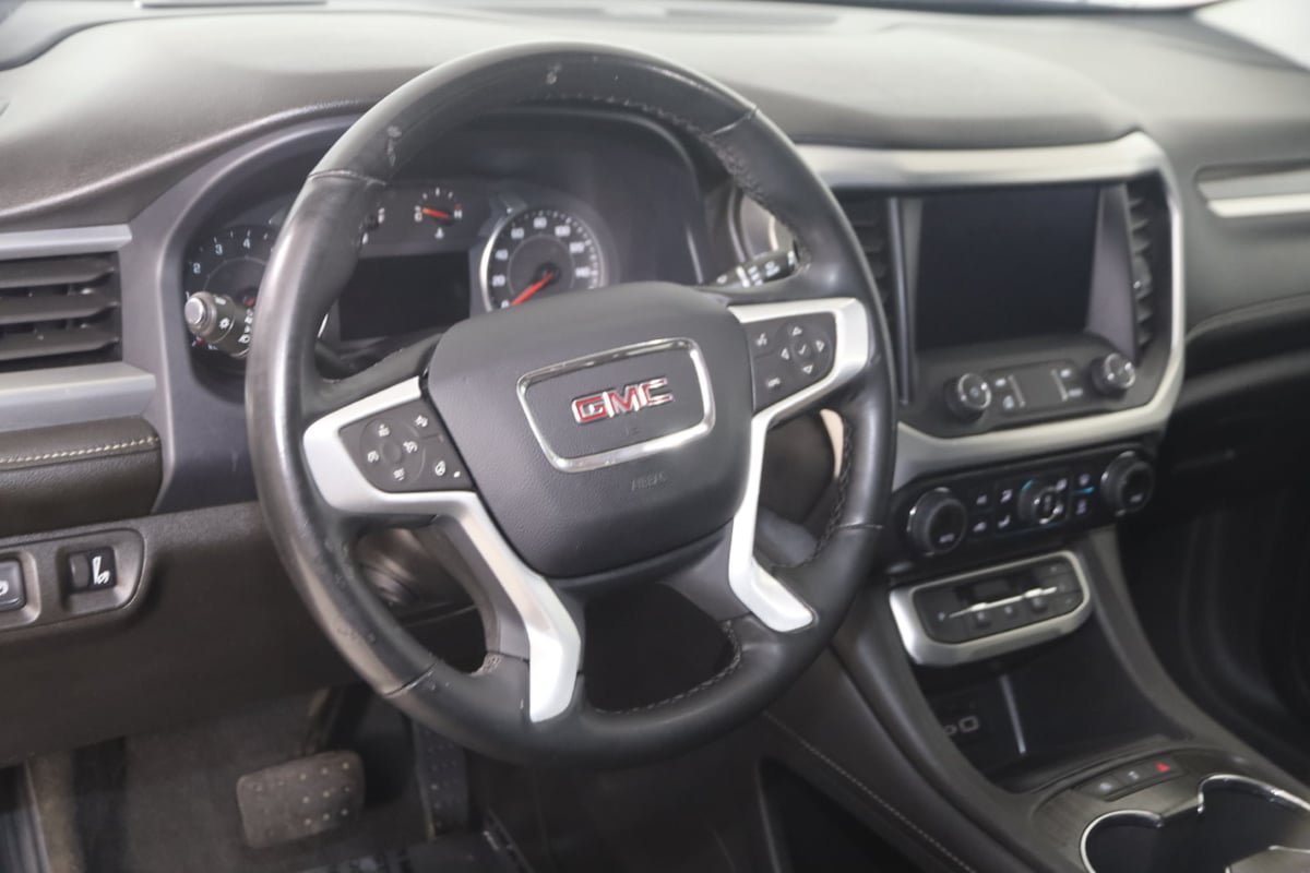 Used 2023 GMC Acadia SLT w/ Elevation Edition AWD/4WD image 6
