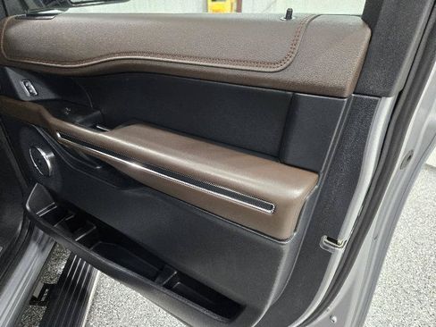 Used 2020 Ford Expedition King Ranch w/ Cargo Package RWD image 19