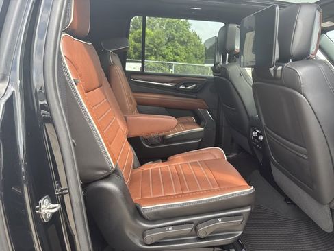Used 2024 GMC Yukon XL Denali Ultimate image 20