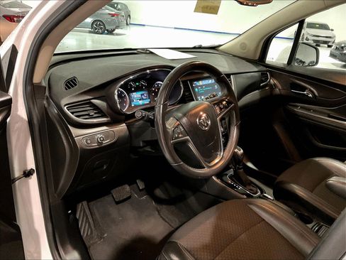 Used 2018 Buick Encore Preferred FWD image 4