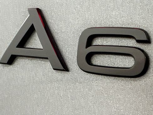 Used 2023 Audi A6 3.0T Premium w/ Convenience Package image 10