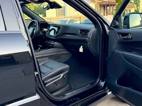 Used 2024 Dodge Durango R/T image 28