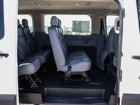Used 2018 Ford Transit 350 XL RWD image 19