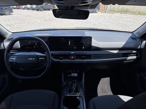 Used 2025 Kia K4 FWD image 33