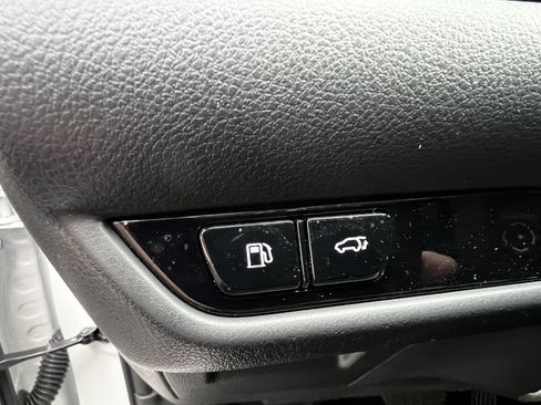 Used 2025 Lexus NX 250 250 Premium image 15