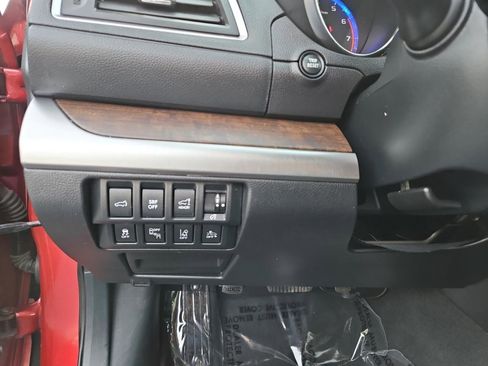 Used 2017 Subaru Outback 2.5i Limited image 22