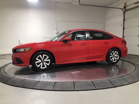 Used 2022 Honda Civic LX image 4