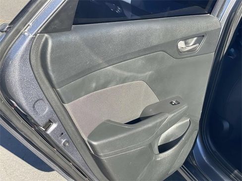 Used 2019 Hyundai Accent SE image 21