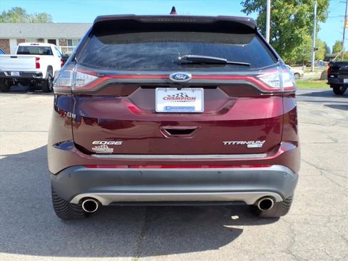 Used 2017 Ford Edge Titanium w/ Equipment Group 301A image 8