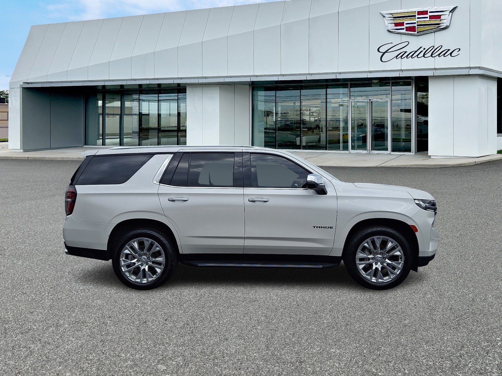 Used 2021 Chevrolet Tahoe Premier AWD/4WD image 7