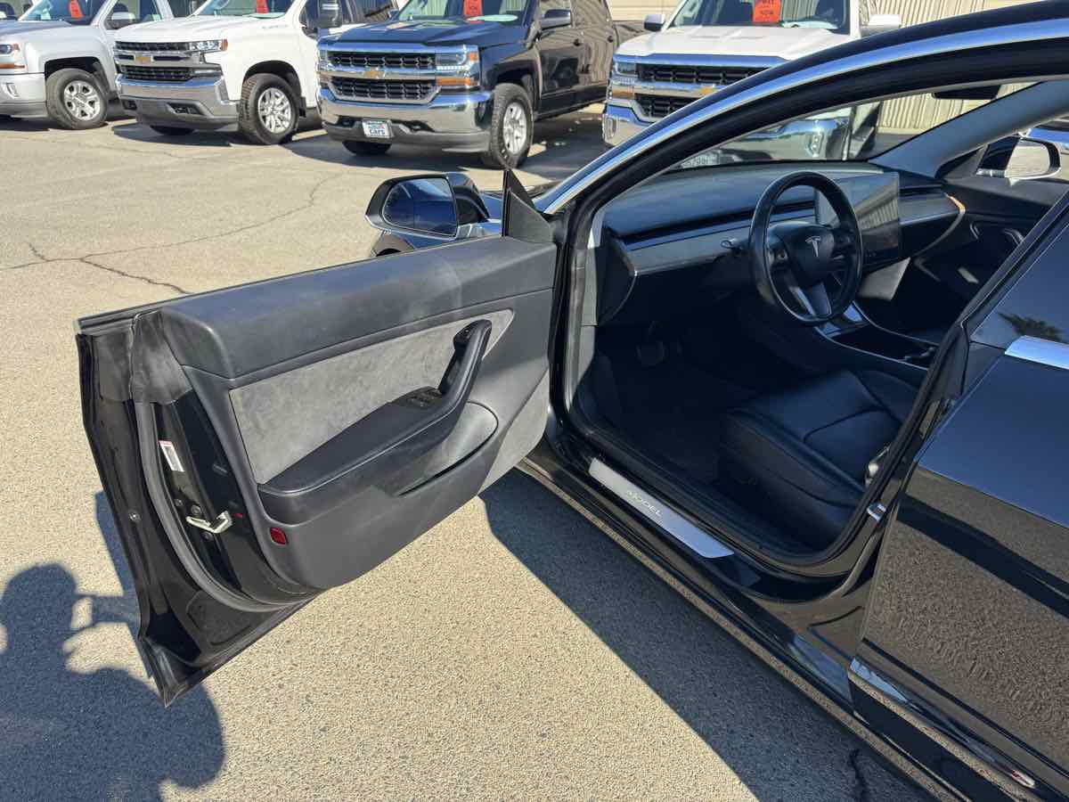 Used 2018 Tesla Model 3 Long Range RWD image 20
