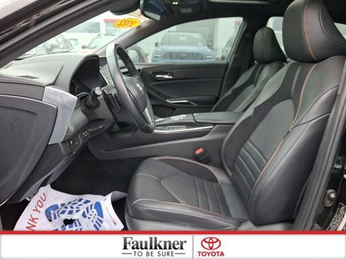 Used 2022 Toyota Avalon XSE w/ Carpet Mat Package (TMS) image 13