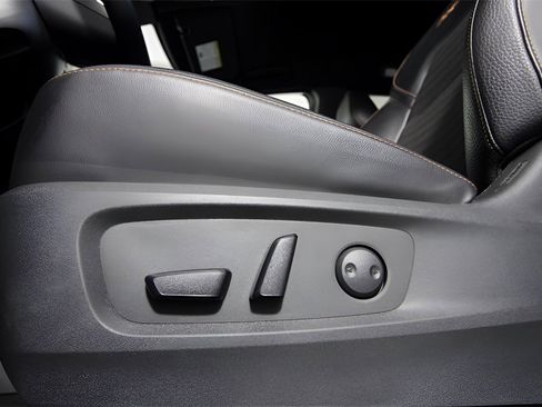 Used 2024 Nissan Pathfinder Rock Creek image 11