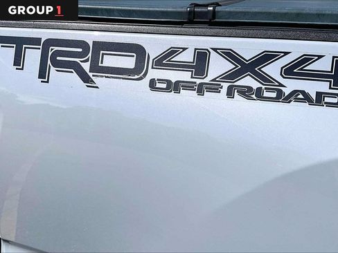 Certified 2018 Toyota Tacoma Limited AWD/4WD image 10