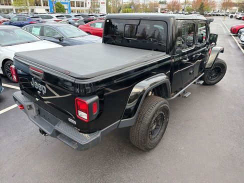 Used 2021 Jeep Gladiator Overland w/ Popular Equipment Package AWD/4WD image 6
