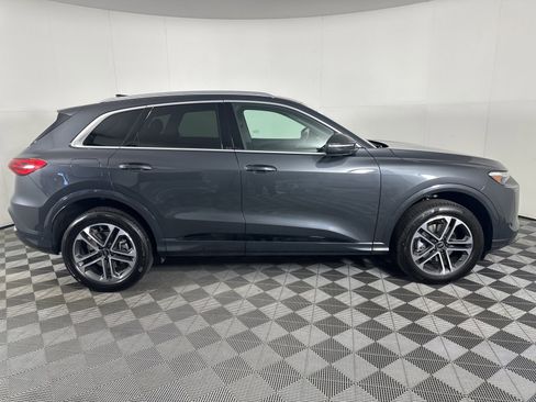 Certified 2025 Audi Q5 Premium Plus w/ Premium Plus image 8