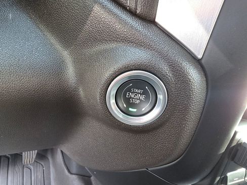 Used 2021 GMC Sierra 1500 SLT w/ X31 Off-Road Package image 22