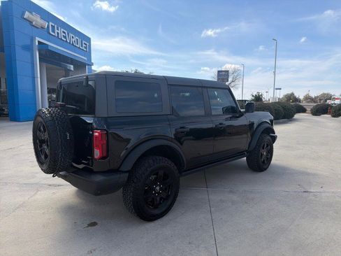 Used 2024 Ford Bronco Black Diamond image 15