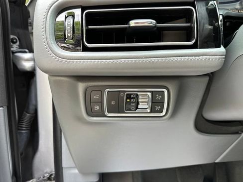 Used 2021 Lincoln Aviator Grand Touring w/ Elements Package Plus AWD/4WD image 22