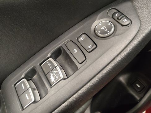Used 2019 Honda Accord Sport image 27