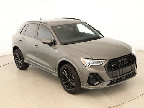 New 2025 Audi Q3 2.0T Premium AWD/4WD image 32