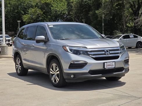 Used 2017 Honda Pilot EX-L image 2