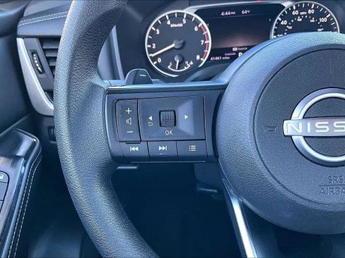 Certified 2024 Nissan Rogue SV image 23