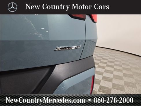 Used 2025 BMW X2 xDrive28i image 8