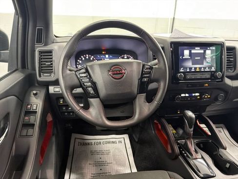 Used 2024 Nissan Frontier PRO-4X w/ Technology Package AWD/4WD image 18