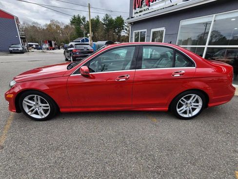 Used 2013 Mercedes-Benz C 300 4MATIC Sedan image 8