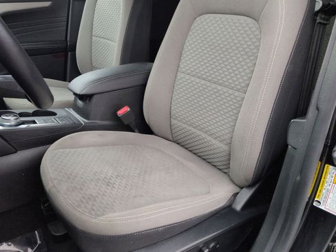 Used 2021 Ford Escape SE w/ Convenience Package image 17