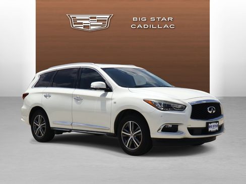Used 2020 INFINITI QX60 Luxe w/ Essential Package FWD image 7