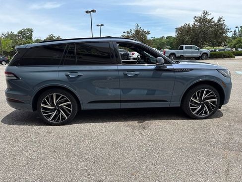 Used 2025 Lincoln Aviator Black Label w/ Jet Appearance Package AWD/4WD image 12