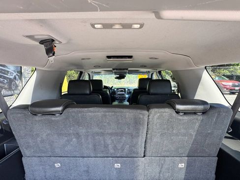 Used 2019 Chevrolet Suburban Premier RWD image 26