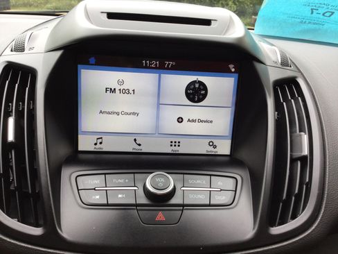 Used 2018 Ford Escape SEL AWD/4WD image 11