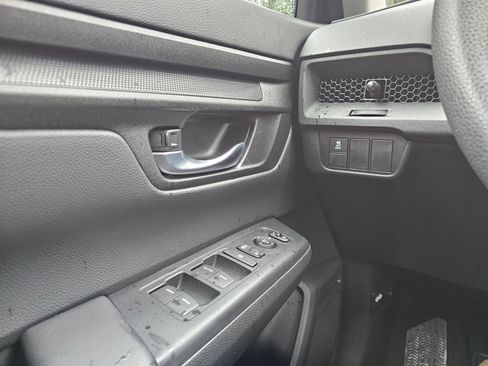 Certified 2023 Honda CR-V LX image 29